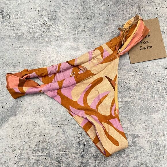 Stone Fox Swim Bisou Bottoms NEW - Picture 1 of 3